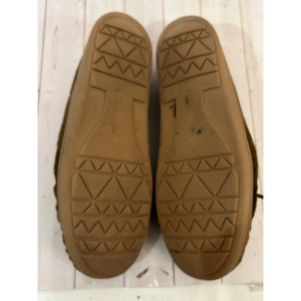 Minnetonka Mens Solid Plaid 41322  Brown Flat Slip On Moccasin Slipper Size 12M